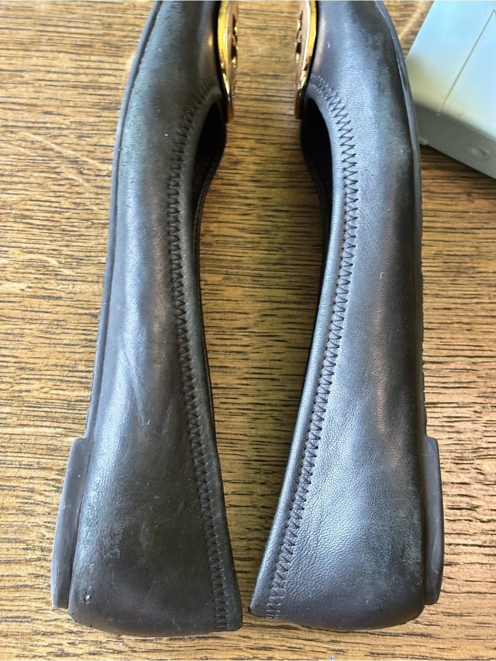 Tory Burch Black Leather Reva Ballet Flats Gold Logo Travel Shoes 6